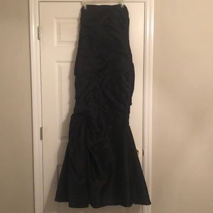 Monique Lhuillier formal dress